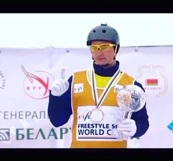 Российский фристайлист Илья Буров выиграл бронзу на этапе КМ в Минске