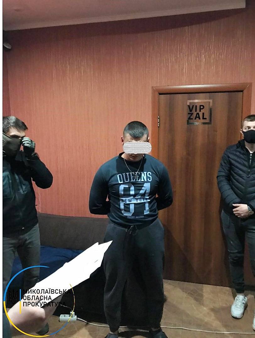 В Одессе правоохранители накрыли порностудию в процессе