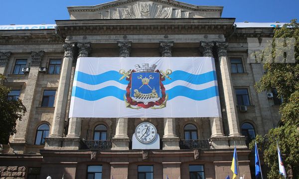 Скасування масових святкувань до Дня міста у Миколаєві через загрозу ударів та колапс ЦНАПів