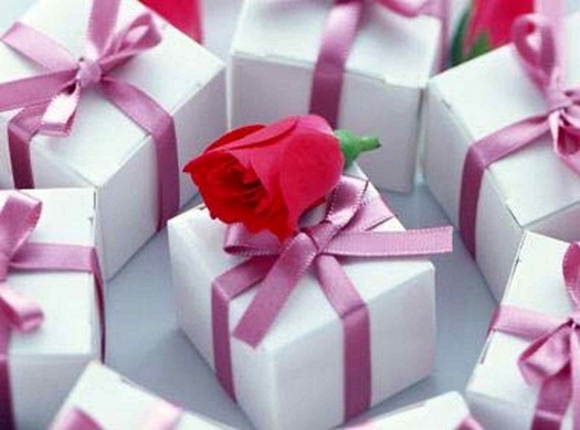 что подарить подруге на 8 марта, подарки подруге на 8 марта подарки на 8 марта подруге